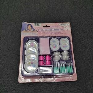 Mega Toys 33 Pcs Mini Dining Play Fashion Doll Playset New Tablecloth Dishes